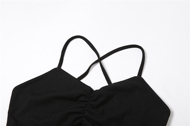 Rückenfreies Minikleid mit ausgehöhltem V-Ausschnitt und gekreuztem Rücken