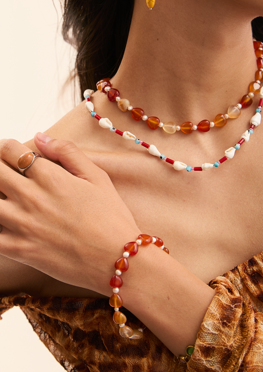 Riley Love in Karneol-Steinarmband
