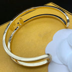 Goldenes Buchstaben-Kettenarmband