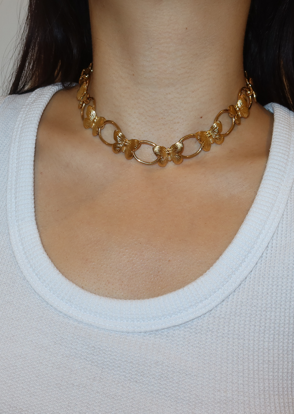 Riesige goldene Mottenkette