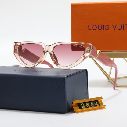 Nuovi occhiali da sole Cat-Eye V