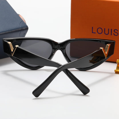 Nuovi occhiali da sole Cat-Eye V