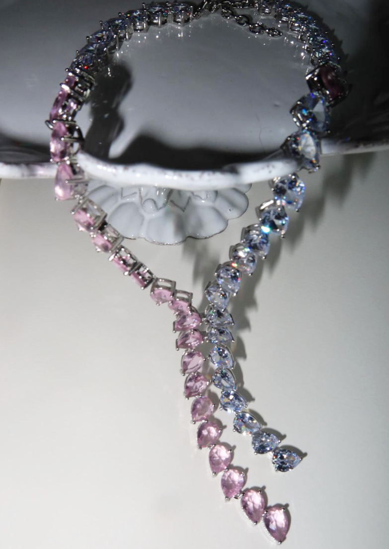 Elegante Emmy at Bal Kristallkette