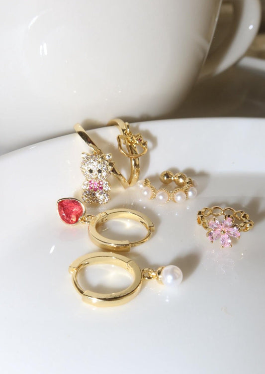 Kitty in Pink Love Romantisches Huggie-Ohrring-Set