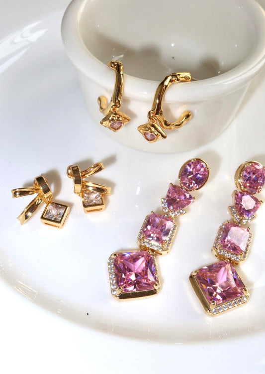 Eleganti orecchini pendenti con diamanti Elise