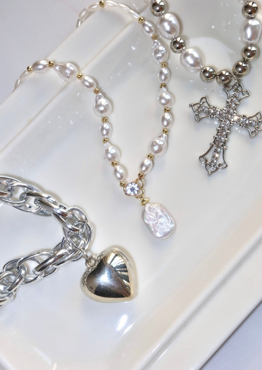 Perlenkette in Barockform