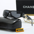 Modische Sonnenbrille mit kleinem Rahmen