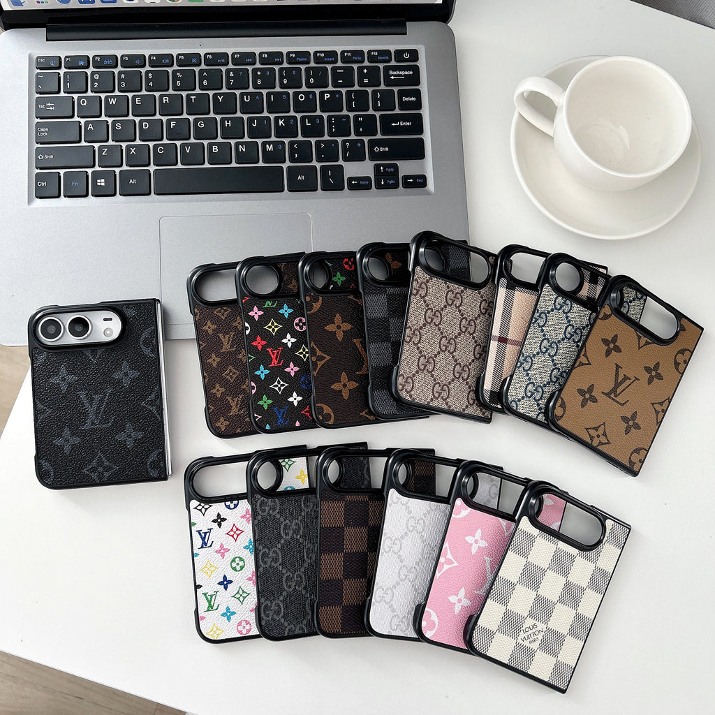 Traditional Design Phone Case For iPhone Duo