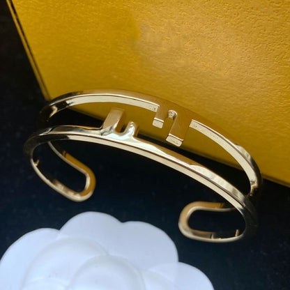 Golden Letters Chain Bracelet