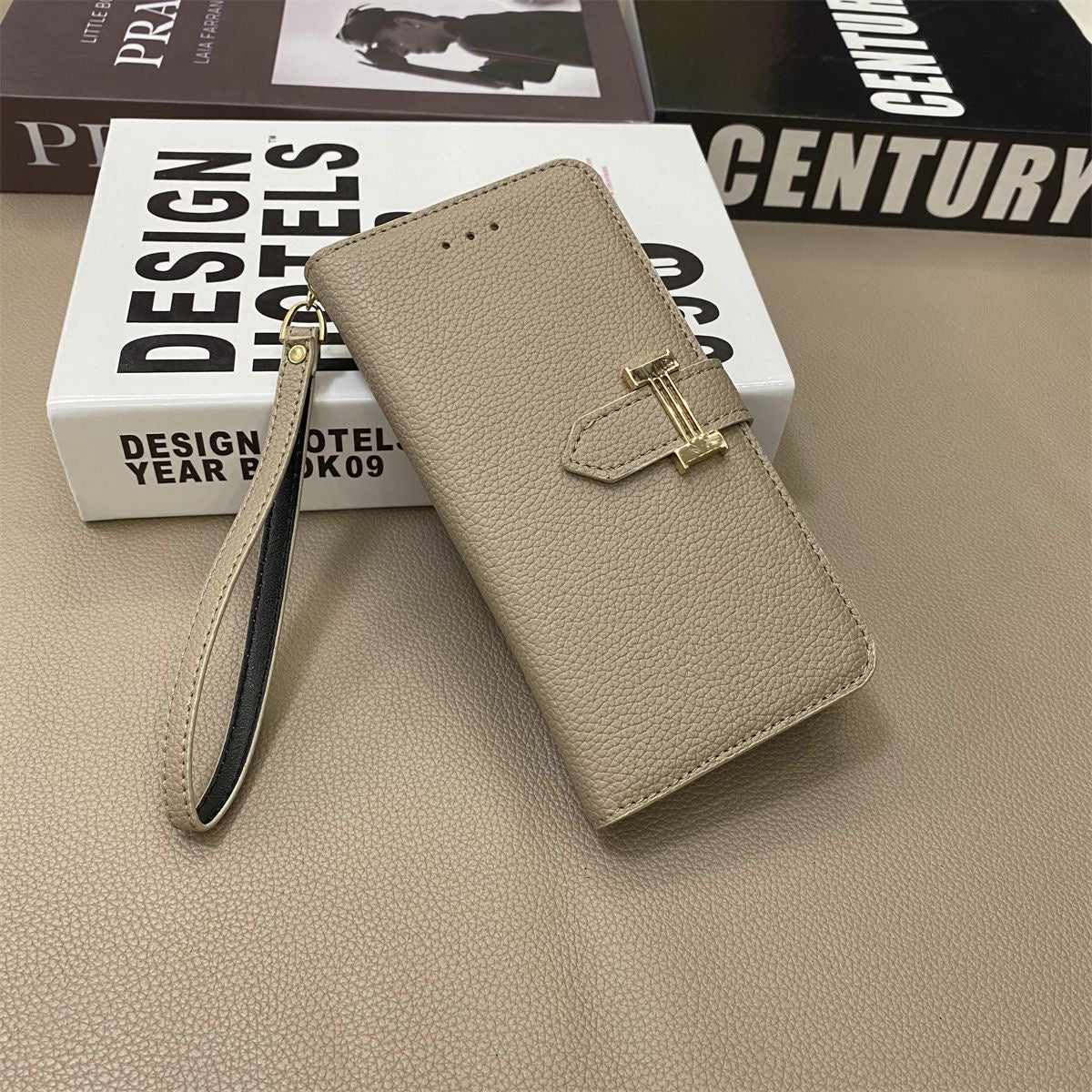 Charm Classic Leder-Telefonhülle 