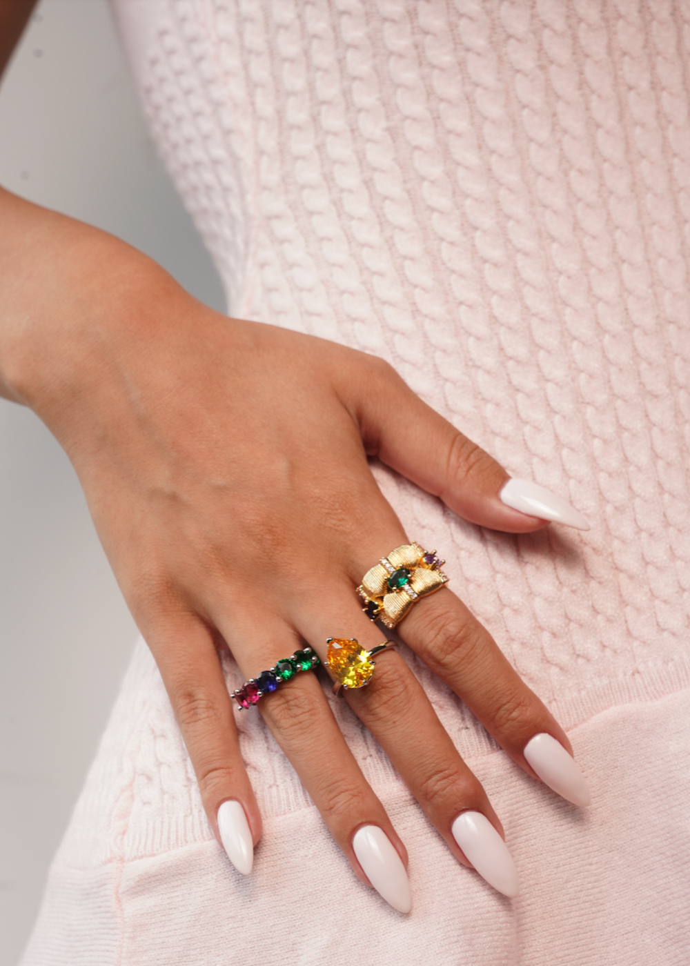 Amanda Vintage-Ring mit farbigen Steinen