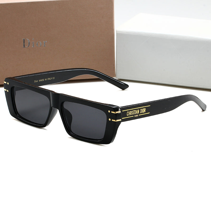 Neue Sonnenbrille mit kleinem Rahmen