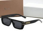 Neue Sonnenbrille mit kleinem Rahmen