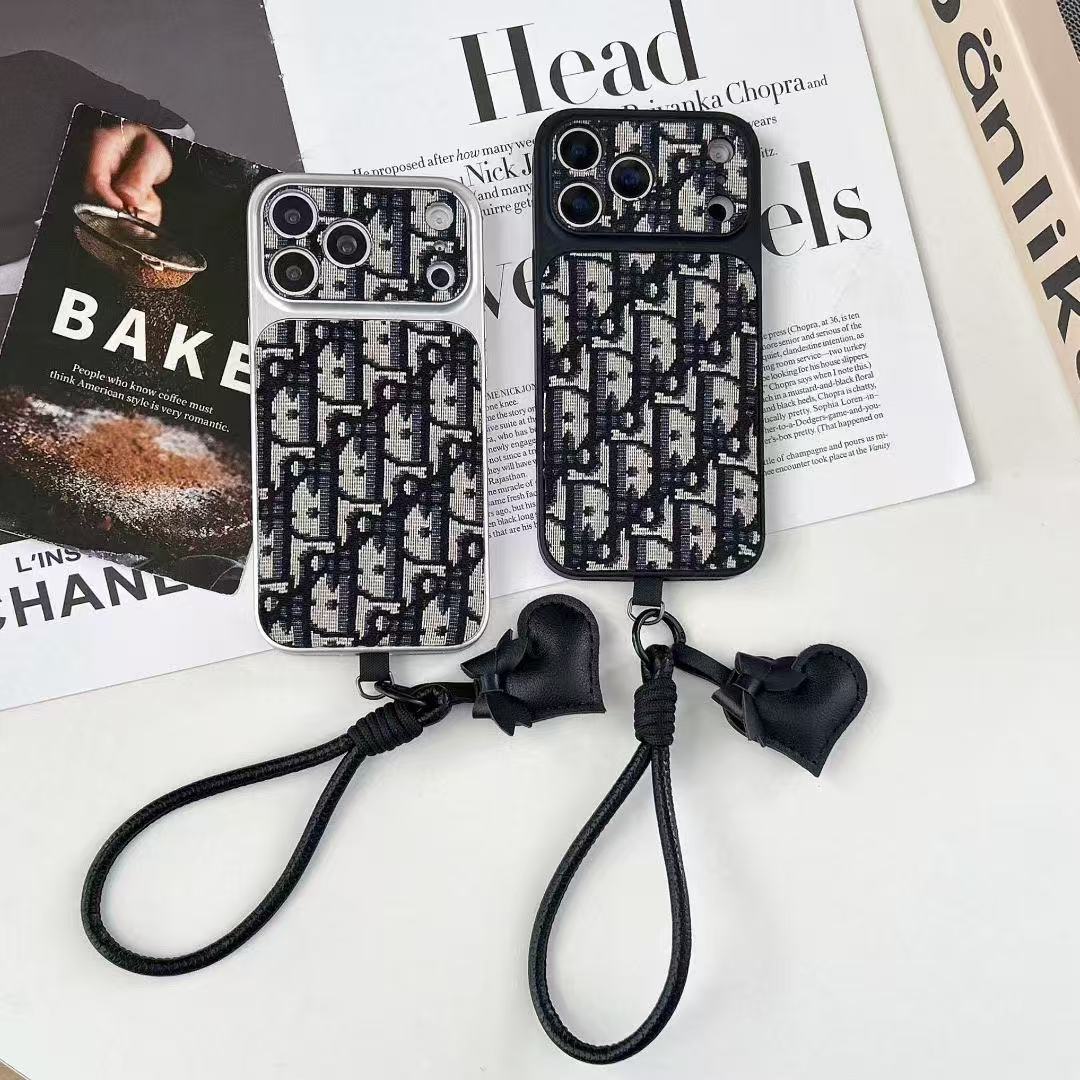 Heart Chain Design Phone Case For iPhone