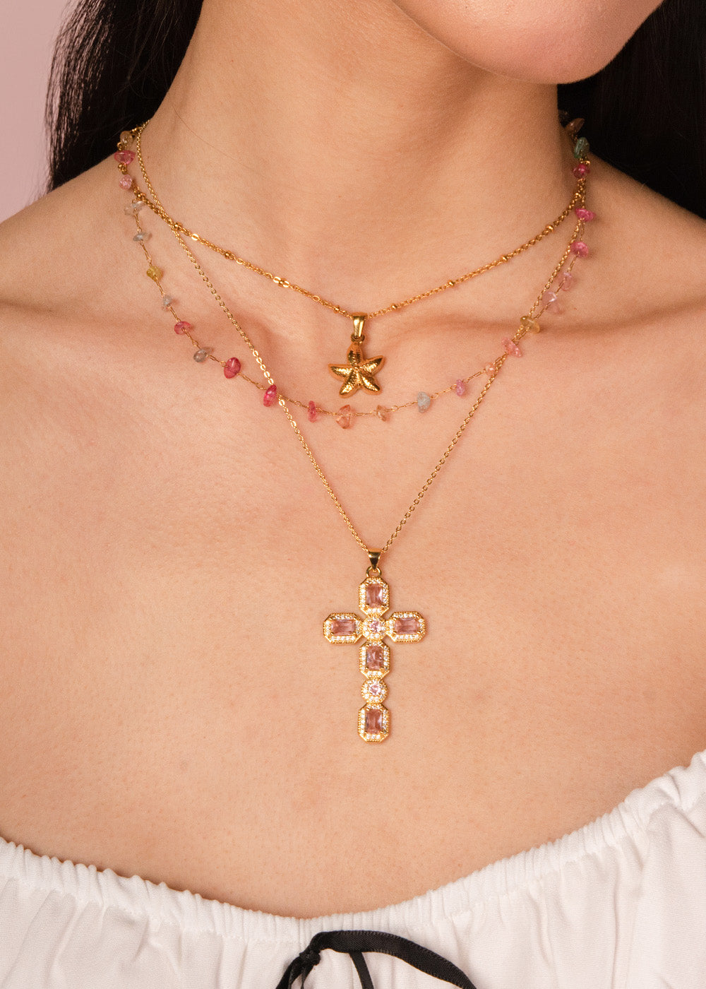 Scarlett Pink Goldene Kreuzkette