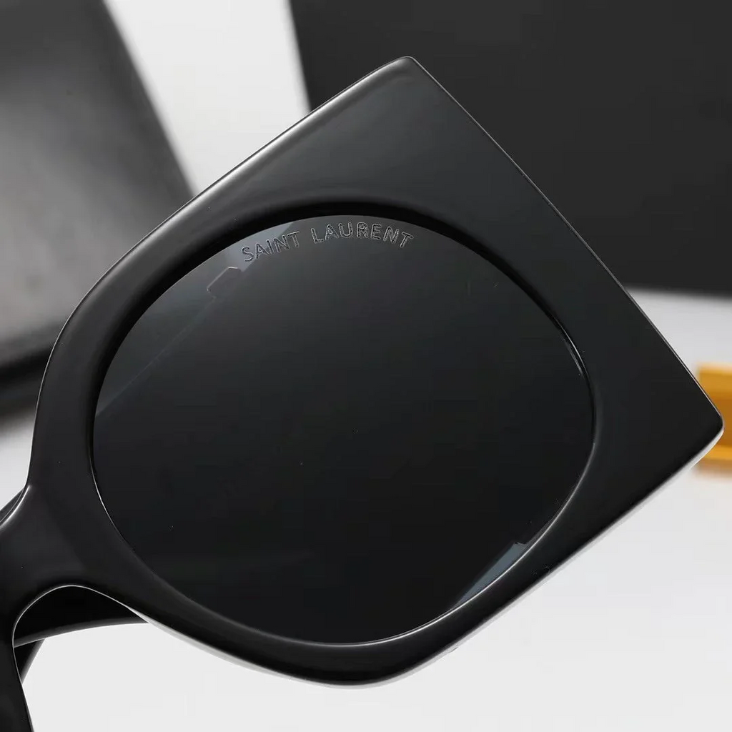 Retro-Sonnenbrille mit großem Rahmen
