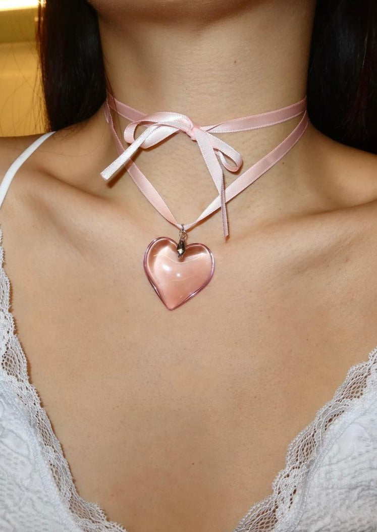 Isabelle Pink Dream Herz-Halskette aus Samt