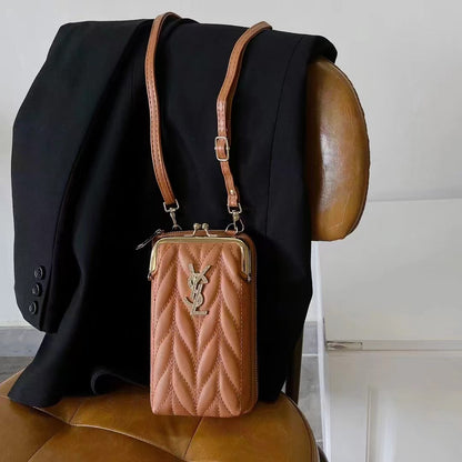 Handytasche mit glänzendem Charme