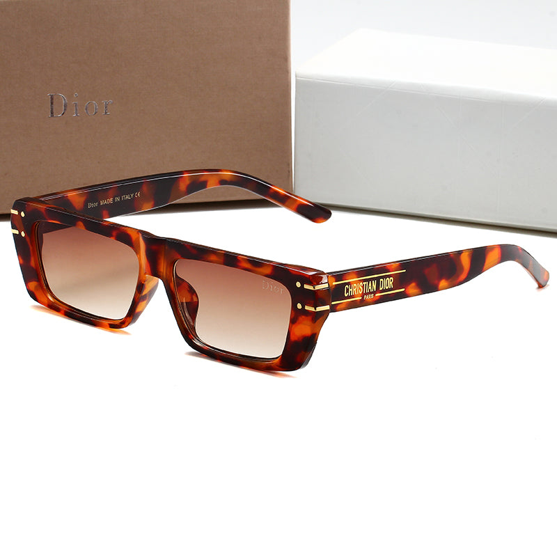 Neue Sonnenbrille mit kleinem Rahmen
