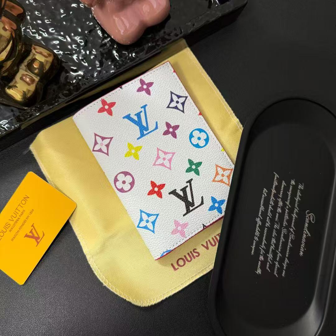 Nuova custodia per passaporto con clip per portafoglio stampata