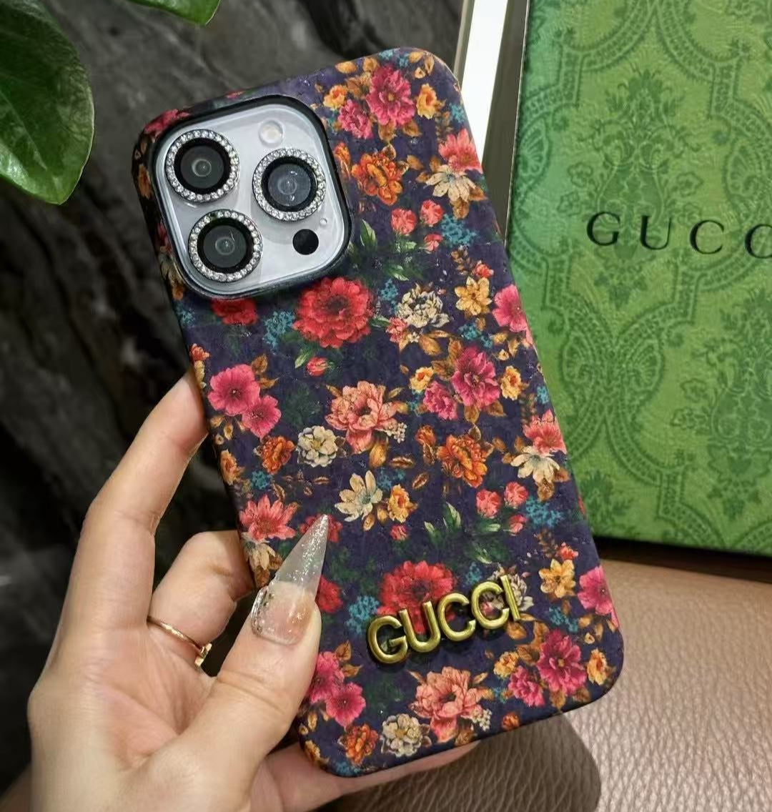 Custodia per telefono con fiori in stile viola per iPhone