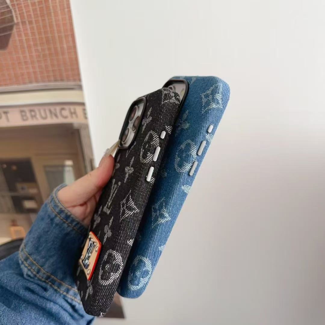 Custodia per iPhone con ricamo in denim