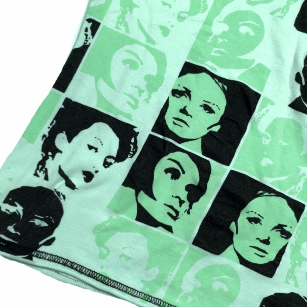 60s It-Girls Graphic Baby Tee