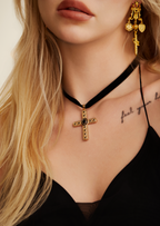 Mandy Cross – Vintage-Halskette