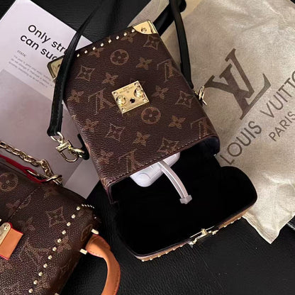 Capacity Classic Chain Phone Bag