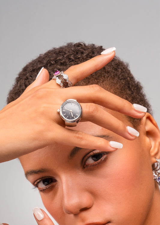 Anello gotico in argento con cuore rosa Elodie