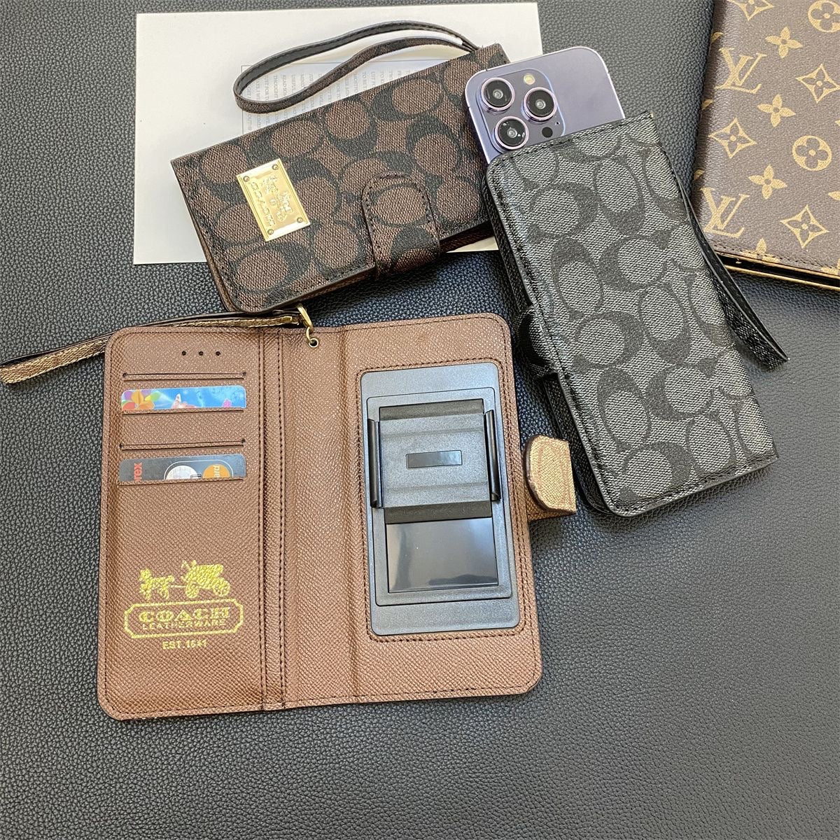 Fresh Letters Klassische Leder-Telefonhülle 