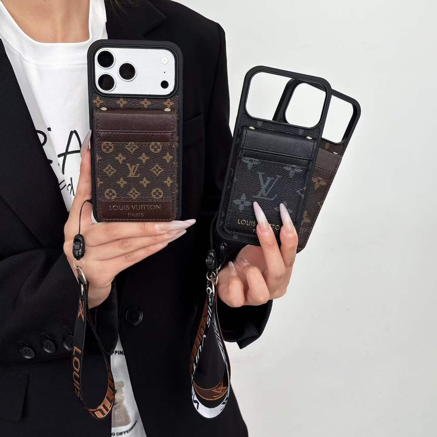 Spiegelfarbene Handyhülle für iPhone
