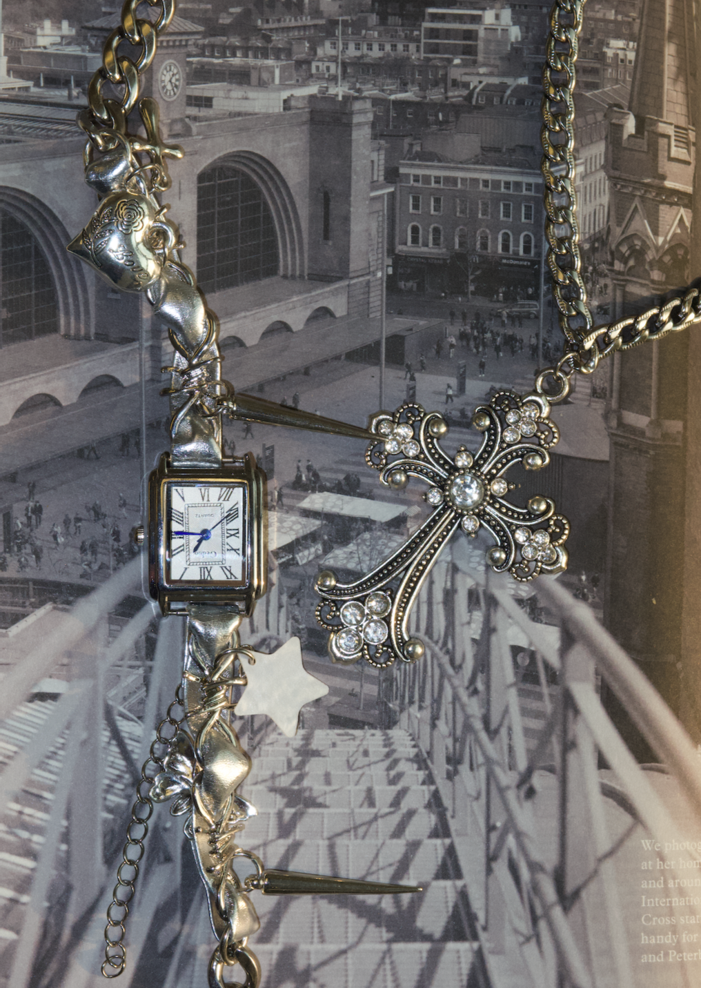 Mitternachtsuhr Y2k Grunge Silber Choker Halskette