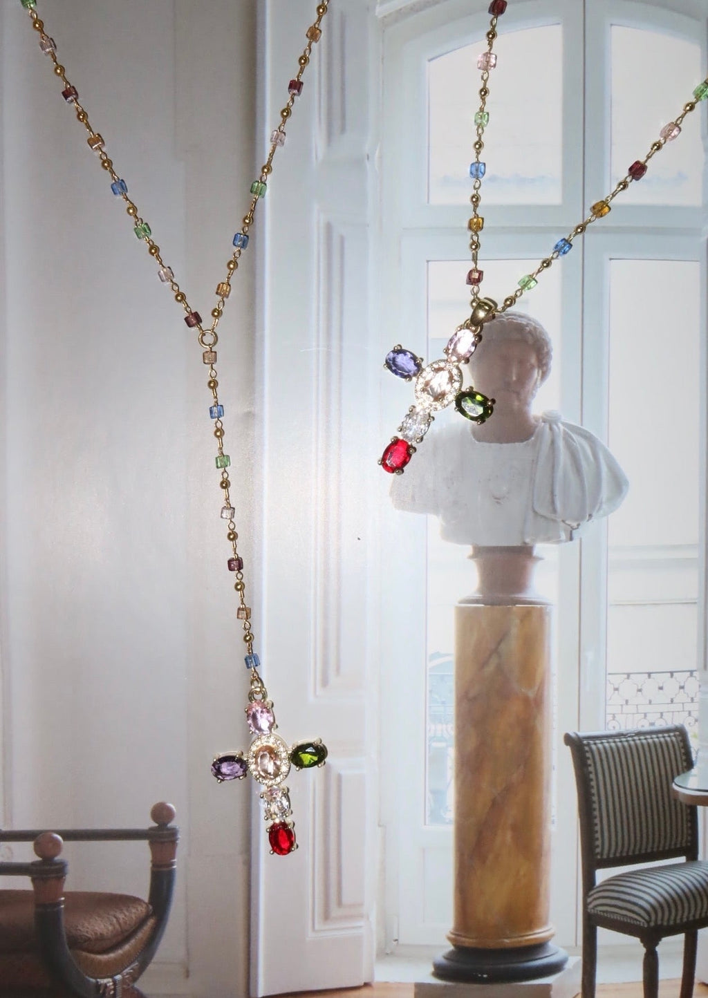 Geraldine Bunte Kristallkreuz-Lasso-Halskette