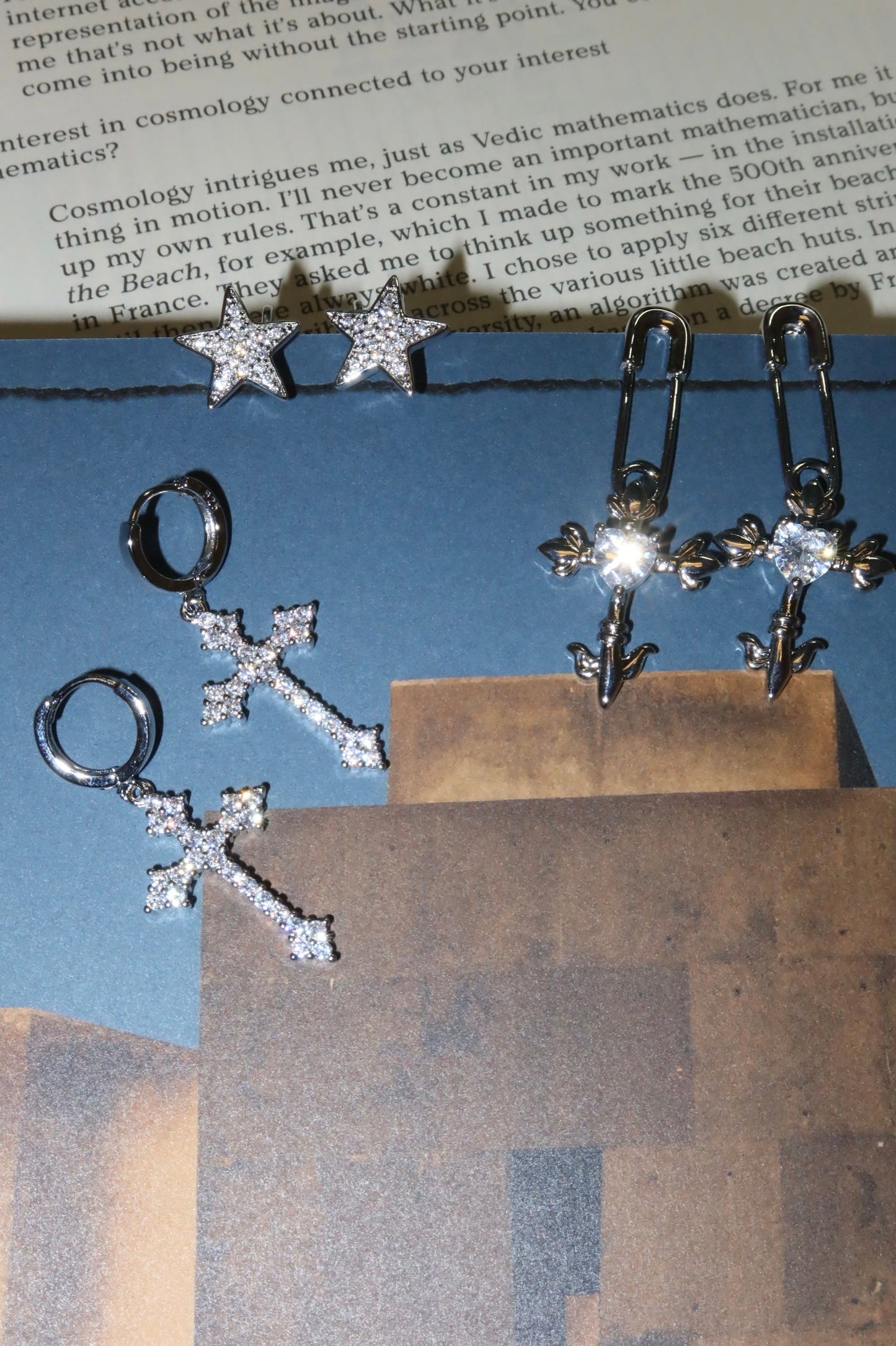 Fantasy Love Kreuz Herz Silber Ohrringe