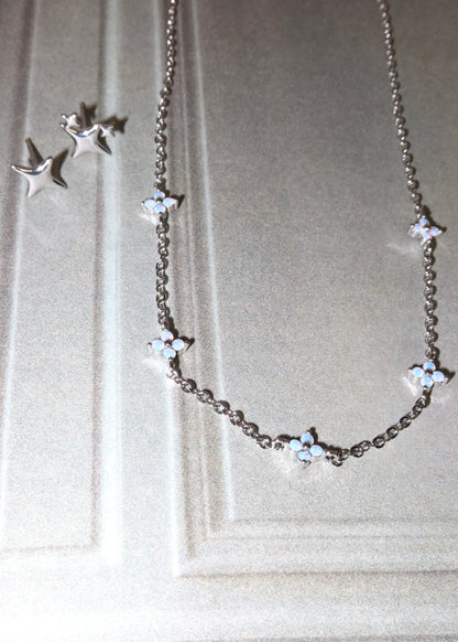 Schneewittchen Mini Blau Klee Halskette