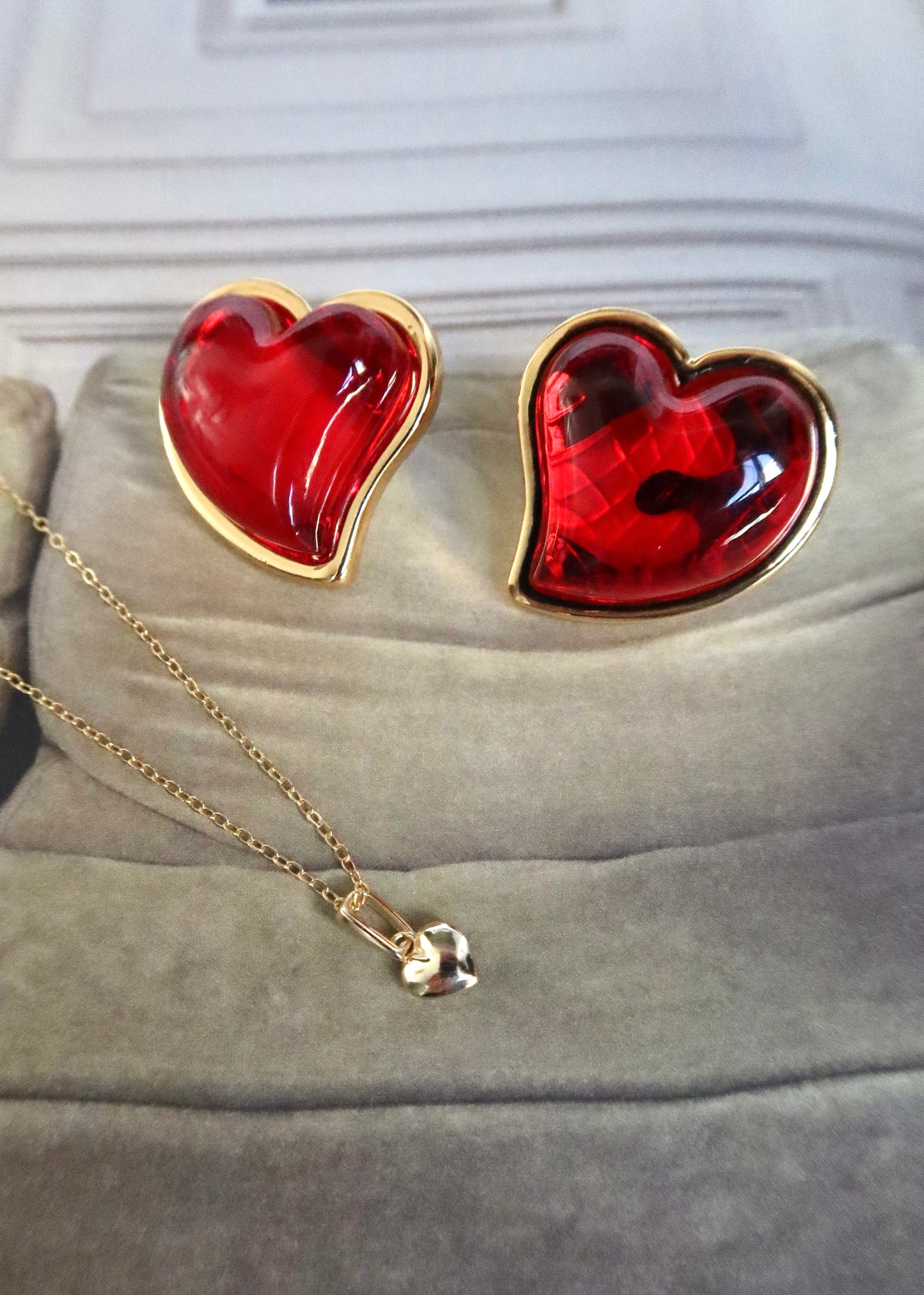 Mon Coeur T'adore Heart Earrings