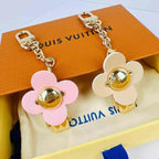 New Flower Shape Keychain Pendant