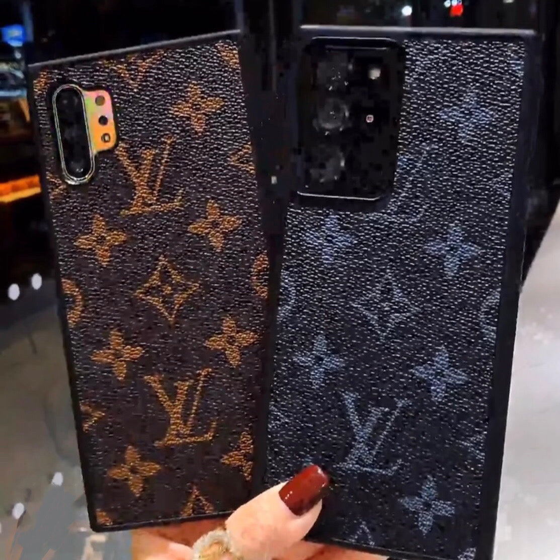 Galaxy-Hülle im klassischen Design für Samsung 