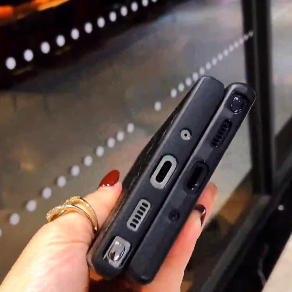 Galaxy-Hülle im klassischen Design für Samsung 