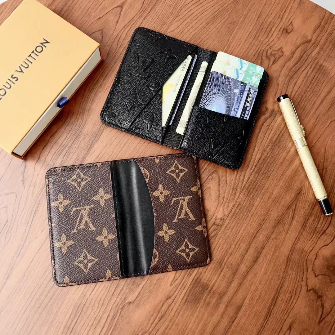 Schick bedruckte Kartenhülle