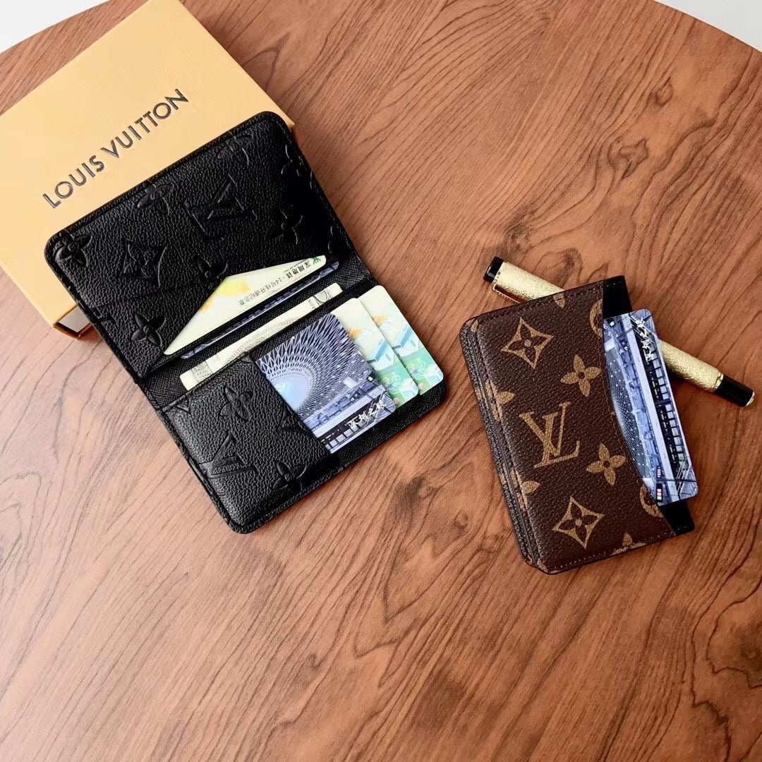 Schick bedruckte Kartenhülle