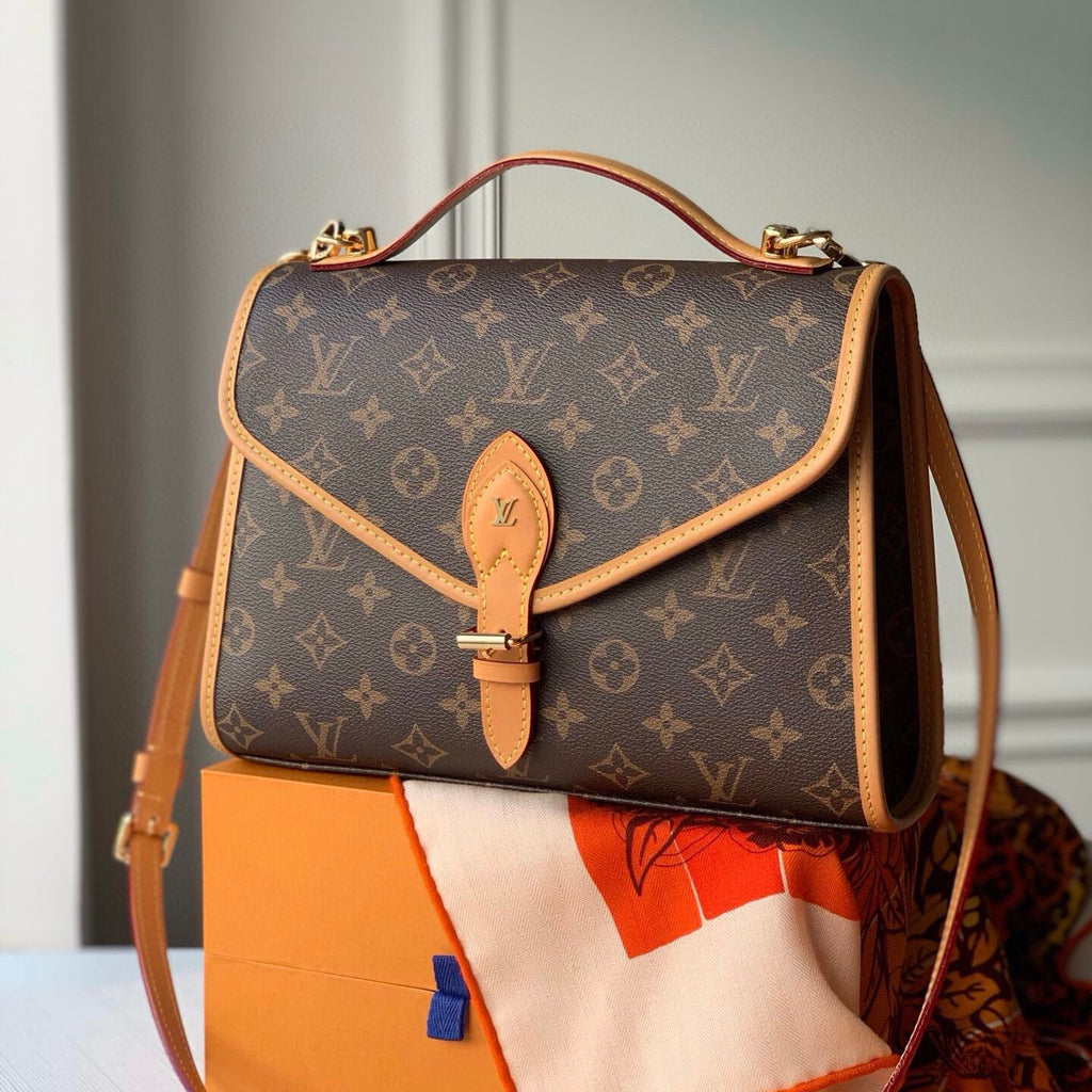 Quadratische braune Modetasche