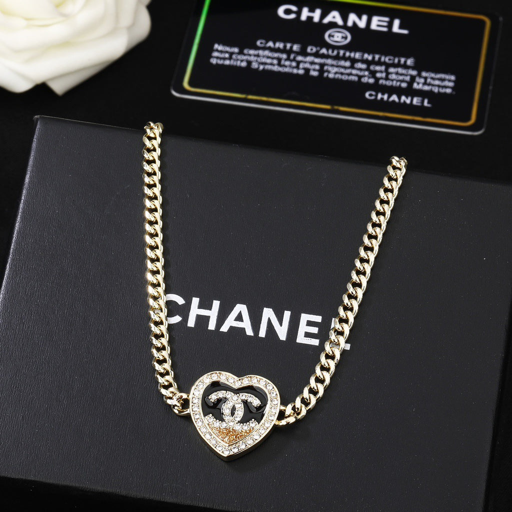 New Heart Gold Chain Necklace