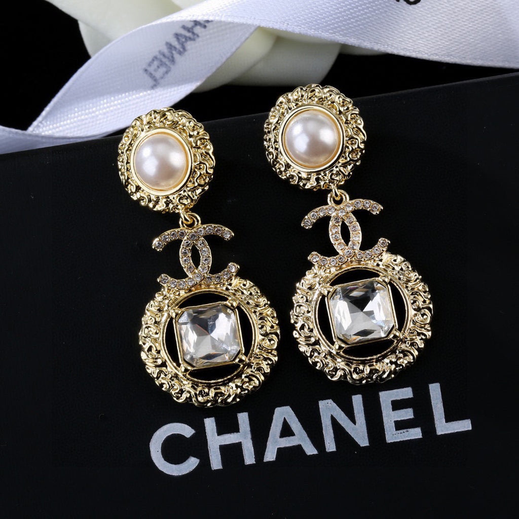 New Fashion Pearl Earrings