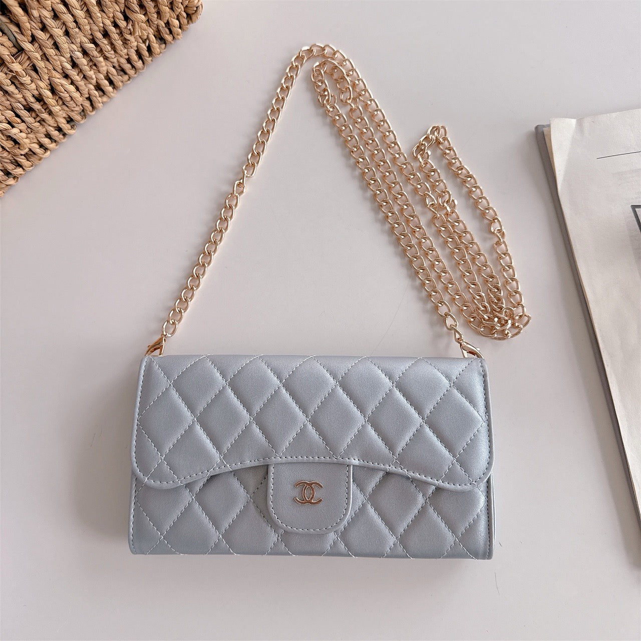 Fresh Color Design Phone Bag