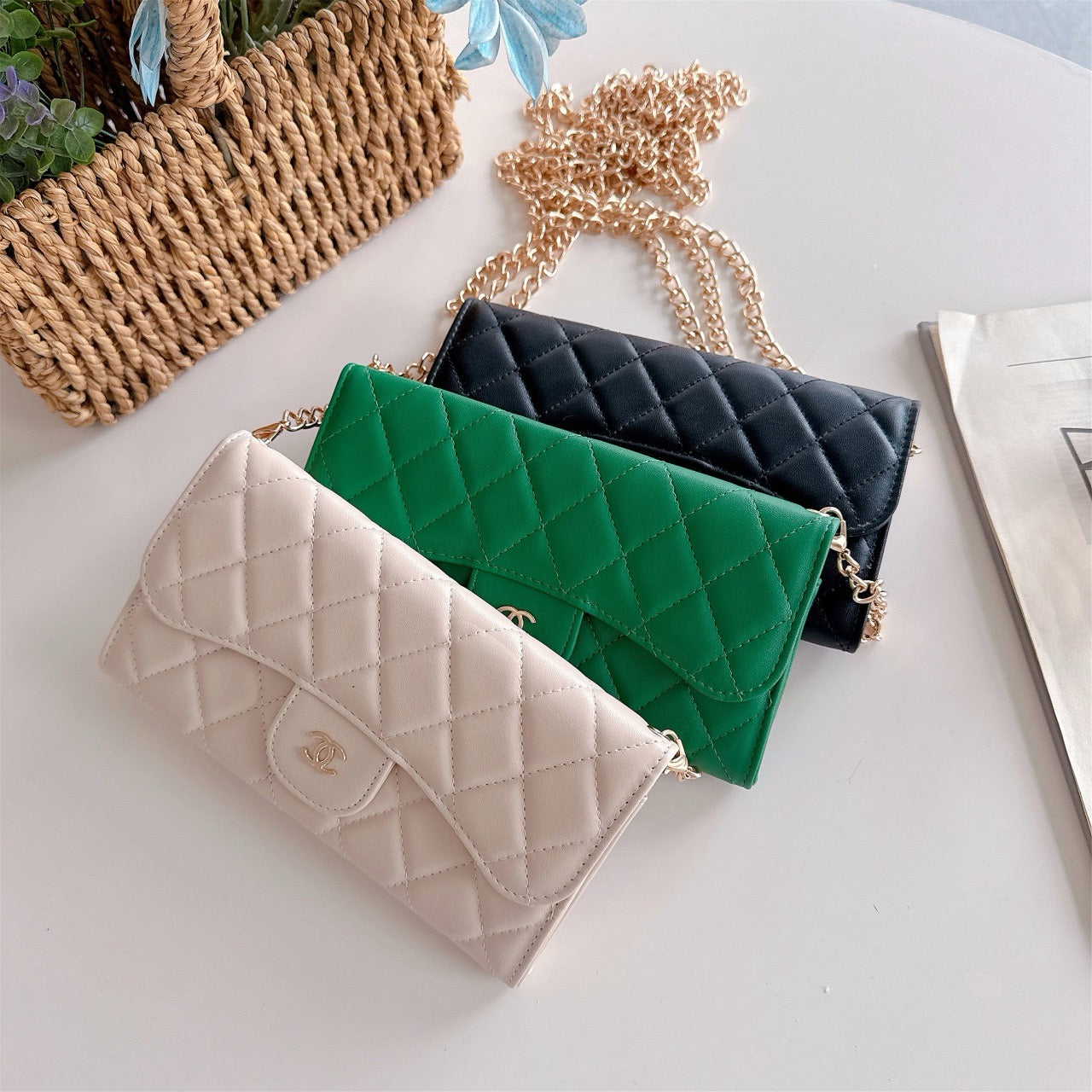 Fresh Color Design Phone Bag