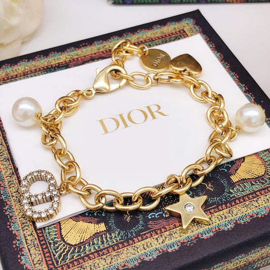 Pearl Chain Bracelet