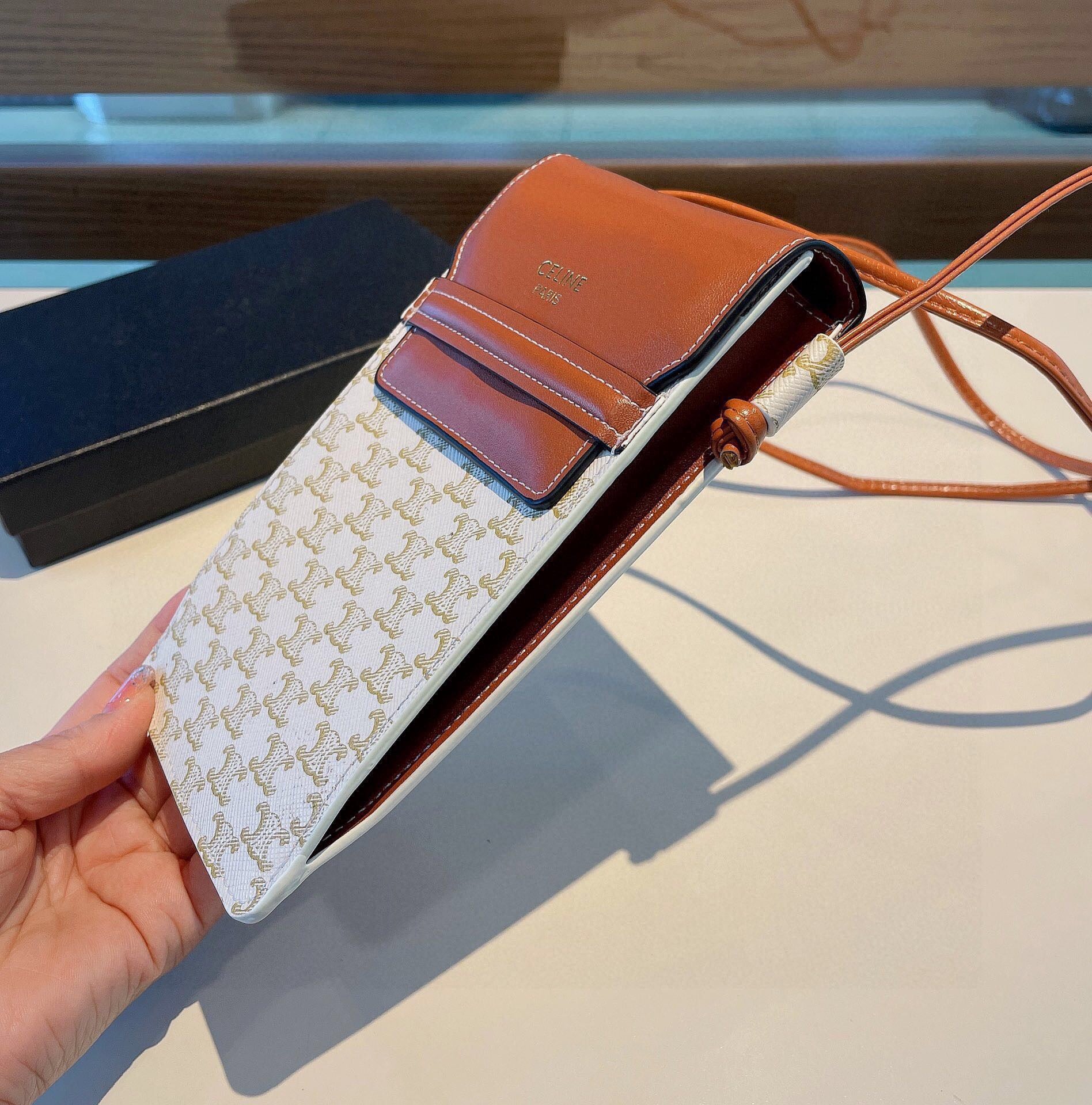 Bellissima borsa per telefono con smart card