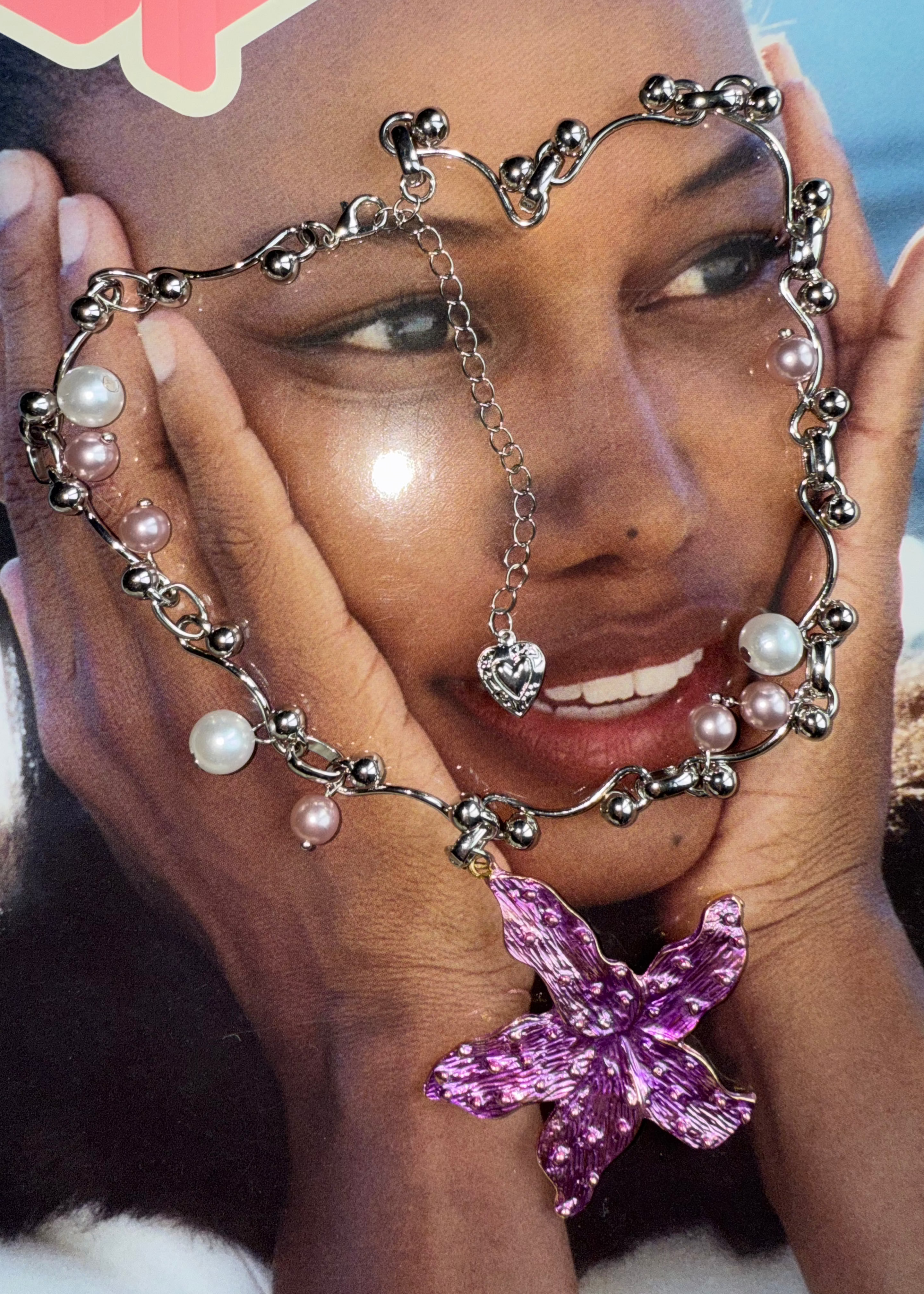 Collana in argento grunge con stella marina e perle rosa Beatrice By The Sea